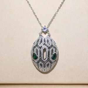 Top haute qualité bijoux pour femmes serpent pendentifs épais costume Fine boucles d'oreilles luxueuses personnalisées éléments classiques de la photographie de rue chaud populaire python collier