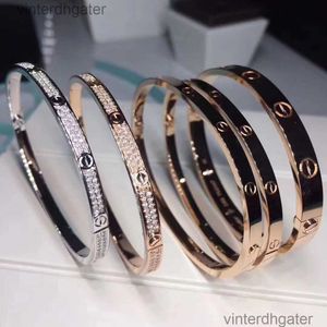 Top Luxury Fine 1to1 Bracelet de créateur original pour femmes Carter Pure v Gold 18k Or Rose Love Narrow Edition Full Diamond Infinity Bracelets pour femme