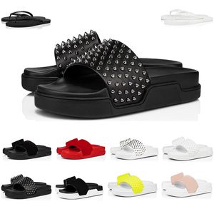 Top luxe tongs pantoufles Designer sandales hommes femmes mode Cool diapositives Triple noir blanc pointes hommes plat plage hôtel pPatform sandale avec boîte 38-46