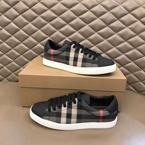 Zapatos casuales de alta calidad Zapatillas de deporte de diseñador Zapatillas de deporte Zapatillas de tenis vintage A cuadros Rayas clásicas Zapatillas de deporte Plataforma Imprimir Low-top Canvas Trainer 09