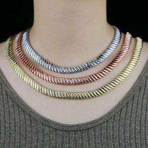 Collar de moda de diseño europeo clásico de alta calidad joyería de mujer oro rosa Color plata 10mm espiga cadena de serpiente gargantilla nave de la gota