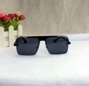 Gafas de sol de moda de alta calidad para hombres y mujeres gafas polarizadas UV400 Estuche de cuero Bolsa de tela para el polvo Otros accesorios G23626902784