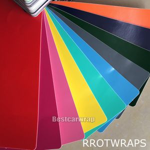 Varios de color envoltura de vinilo satinado para una envoltura de aire de aire para el automóvil.