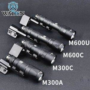 Torches WADSN M300 M600 Thorntai ensemble de montage de lampe de poche adapté au Rail Picatinny de 20mm MLOK KEYMOD M300A M300C M300W M600C M600U M600W lampe à pistolet HKD230901