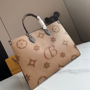 sacs à main fourre-tout femmes Sac à bandoulière en cuir véritable M703 sac à bandoulière AA Qualité OEM Logo personnalisé Marque Sac à main et sac à main pour femme Fabricant de sac à main pour femme marron