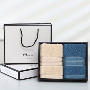 Logotipo modificado para requisitos particulares sistema de dos piezas de dos tonos de la toalla absorbente del color llano simple de la caja de regalo de la toalla de la toalla