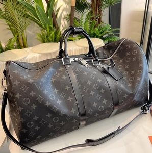 Voyage Duffle Bag Classic Casual Tote Mode voyage bandouliere luxe Monogrammes sacs à main Femmes hommes Designer Bagages Grand