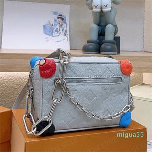Trend Trunk Handbags Mens Luxury Shoulder Bags Thick Chain Ladies Underarm Small Totes Embossed Correct Letter Colorfull Suitcases