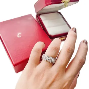 Anillos de diseño de moda para mujer joyería anillo de diamantes de imitación para hombre plata esterlina lujoso exquisito adorno de moda de lujo zl198 H4