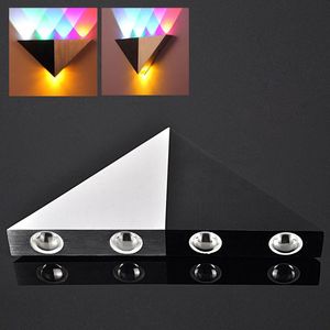 Lámparas de pared LED triangulares 85-265v 3W 4W 5W Vestíbulo Pasillo Balcón Pasillo Dormitorio Lámpara Blanco cálido RGB Negro Cubierta plateada para lámpara de noche hotel