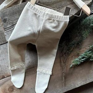 Pantalons d'hiver pour bébé fille, collants épais en velours, Leggings chauds en dentelle, vêtements pour enfants en bas âge, 2023
