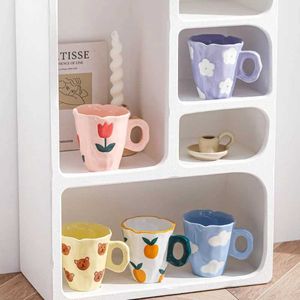 Gobelers 280 ml tasse de thé à fleurs peintes à la main en céramique tasse à la maison drinkware drinkware café lait jumette bouteille d'eau cadeau créatif pour son H240425