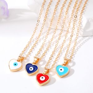 Collier turc Evil Eye pour femmes émail coeur chanceux Blue Eye pendentif collier ras du cou