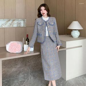 Robe deux pièces automne haut de gamme célébrité tempérament vintage industrie lourde soie brillante frangée manteau de style japonais groupe demi-corps