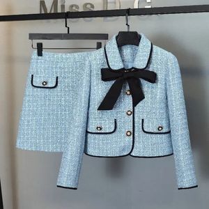 Robe de deux pièces Bow Blue Tweed Veste Cardigan court Automne Hiver Femmes Peice Ensembles Mini Jupes Chemises à carreaux Costumes coréens 231216