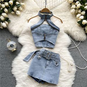 Deux Pièces Robe Sexy Femmes D'été Denim Jeans Halter Tops Mini Jupe Tenues Costumes Dos Nu Ceintures Chic Style Moulante Taille Haute Vestidos 230428