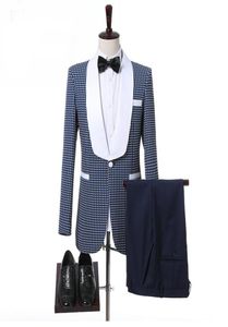 Tuxedos de marié de mariage de grille à deux pièces 2018 Châle blanc Reponiseur un bouton Classic Fit Custom Makes Men Suits Pants Jacket1650809