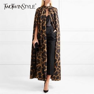 TWOTWINSTYLE Femme Cardigan Manteau O Cou Cape Manches Imprimer Léopard Maxi Capes Pour Femmes Automne Vintage Mode 210812