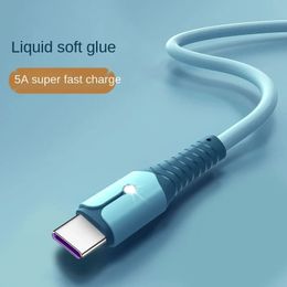 Type-C Mobile Phone Interface Data Cable Liquid Silicone avec lumière adaptée à 3A Câble de chargeur rapide à tête unique Matériau TPE