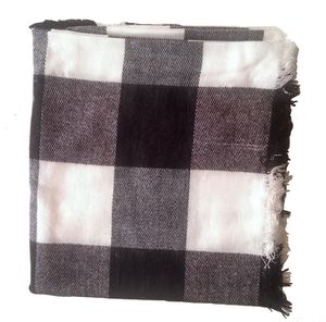 Angleterre style unisexe acrylique châle tissé écharpe tartan noir et blanc plaid hiver vérifier écharpes expédition express