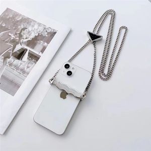 Portez de clip de téléphone universel argent de luxe entendre le bandoulion à bandoulière à bornes en métal pour la couverture du boîtier de téléphone accessoire