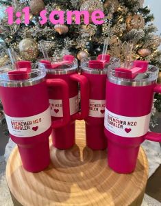 Almacén de EE. UU. Envío inmediato Cosmo Pink T H2.0 Taza de café de 40 oz X Copia de botella de agua con LOGO 40 oz Regalo del día de San Valentín 130