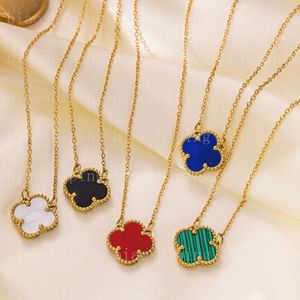 Collier Vanclef Clover Designer Bijoux Pendants Colliers pour femmes Fleur de diamant d'or Four feuilles Luxury 925 STERLING Silver