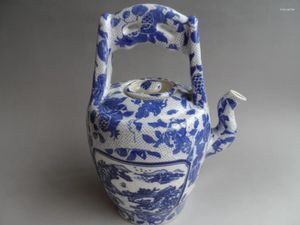 Vases Jingdezhen Blue et White Porcelaine Handle Taapot Pot de cruche à eau froide Vintage à haute température Kettle 4 kg Capacité
