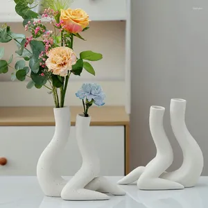 Vases Nordique Body Art Vase en céramique Articles d'ameublement Biscuit cuisson hydroponique fleur sèche en gros usine Arts créatifs et artisanat