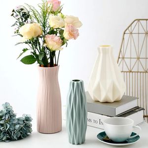 Vases Plastic Vase Home for Decoration White Imitation Ceramic Flower Pot Plants Basket Nordic Wedding Decorative Dining Table Bedroom 231019