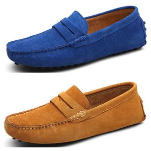 Chaussures polyvalentes en cuir véritable gris kaki pour hommes, nouvelles chaussures en cuir décontractées coréennes d'été, chaussures respirantes et paresseuses, étape sur la tendance des chaussures pour hommes