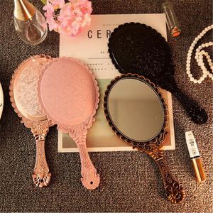 Vintage Carved Handheld Vanity Makeup Mirror SPA Salon Makeup Handle Cosmetic Compact Mirrors for Women