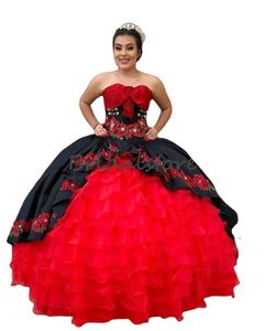 Vintage Charro Mexican Quinceanera Vestidos Negro Elegante Organza Ruffles Gothic Punk Prom Vestidos Apliques Lace Up Sweet 16 Dress Pageant Birthday Party Dress