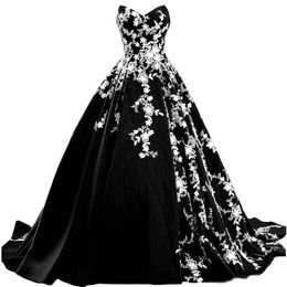 Vintage gothique noir et blanc robes de mariée 2021 chérie sans bretelles jardin pays robes de mariée de mariée balayage plus la taille Bride342N