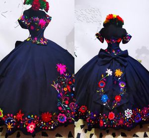 Vintage Mexican Flowers Embroidered Quinceanera Dresses Charro 2023 Satin Ball Gowns Off The Shoulder Party Sweet 16 Dress Prom Dark Navy
