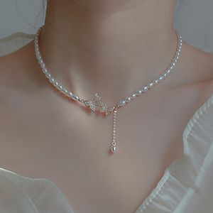Collier chaîne de perles Vintage avec pendentif papillon, breloques couleur argent, bijoux de cou pour femmes, cadeaux de fête, vente en gros, YMN053
