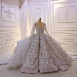 Vintage Sequined Lace Appliqued Ball Gown Wedding Dresses Luxury Scoop Neck Long Sleeves Saudi Dubai Arabic Plus Size Bridal Gowns CPH048