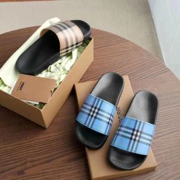 Vintage tartan sandale pantoufle chaussures de créateurs classiques impression femmes diapositives chaussures décontractées extérieur piscine dame hommes caoutchouc plat noir été plage boîte-cadeau