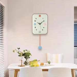 Relojes de pared Moderno Hogar de Alta Apariencia Horizontal Rectangular Puro Hecho a Mano Reloj Colgante de Hierro Crema Reloj de Dormitorio de Viento