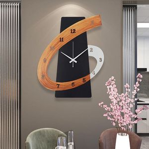 Horloges murales nordique moderne horloge élégant intérieur carré silencieux électronique classique Relogio De Parede ornements de chambre