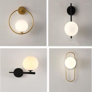 Applique murale boule de verre nordique lumière LED pour salon intérieur chambre luminaire avec 7w G9 ampoule applique couloir maison