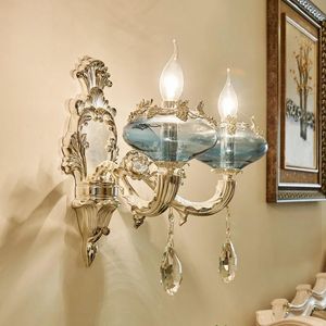 Lámparas de pared Lámpara LED moderna para espejo de baño, dormitorio, cristal plateado europeo, luces de fondo para sala de estar El KTV