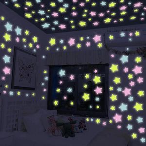 Autocollants muraux 100pcs 3D étoiles Stockage d'énergie Glow fluorescent dans le noir sombre pour les enfants de la salle de chambre pour enfants