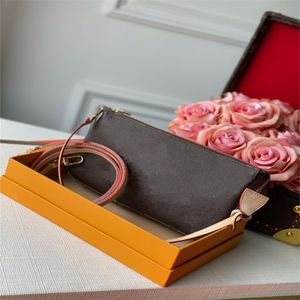 Portefeuilles Designers Sacs de créateurs Chaîne de luxe classique Fashion Plaid Flower Brand Wallet Vintage Ladies Brown Leather Handbag designer sac à bandoulière avec boîte