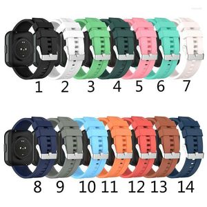 Regardez des groupes 14 Color Fashion Durable Band For Realme Anti-Fall Imperposezé de la sangle de silicone de haute qualité Watchs HELE22