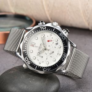 Watchmen 2024 Nouvelle marque originale hommes d'affaires paneraiss omegas montres classique boîtier rond montre à quartz montre-bracelet horloge - une montre recommandée pour les loisirs ome-02