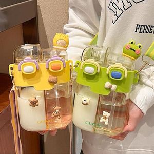 Bouteilles d'eau Bottle Bouteille de grande capacité Paille en plastique à double bac avec une tasse de beauté Cartoon High Porting Children Por F8G1