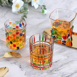 Botellas de agua Ins Líneas pintadas a mano Vaso de jugo de whisky de cristal tejido