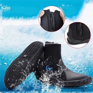 Chaussures aquatiques Bottes de plongée sous-marine professionnelles en néoprène de 5 mm, surf, natation, sports nautiques, canoë, kayak, bottes chaudes, bottes de combinaison pour la plongée en apnée 231006