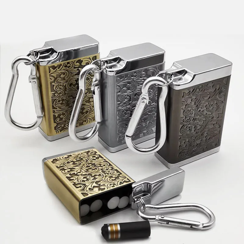 Portable Mini Ashtray Comes With Keychain Carabiner Metal Outdoor Ashtray Environmentally Friendly Clean Car Ashtray 